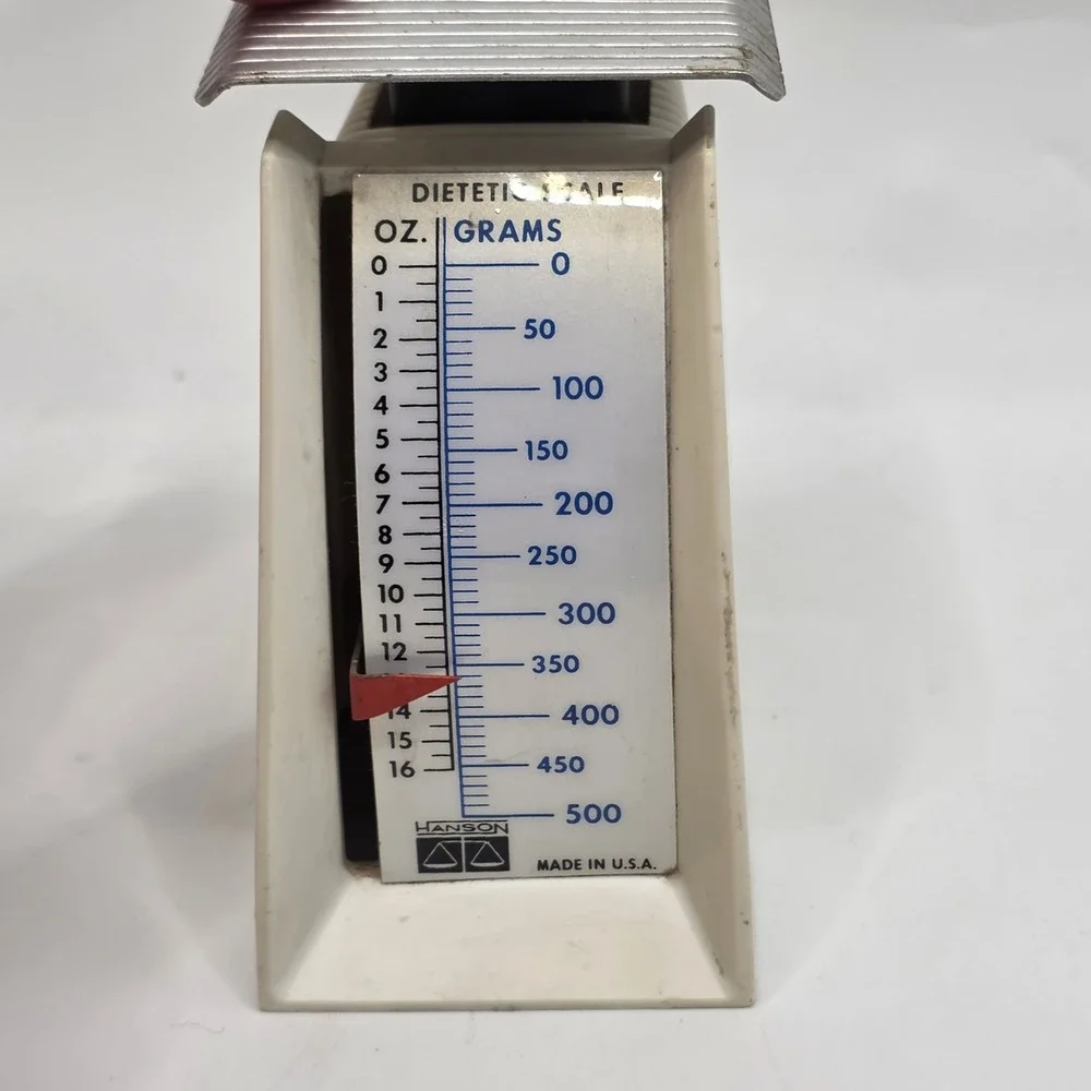 Hanson Dietetic Scale Vintage Cream Manual 16oz 500g Mid Century Modern USA Made